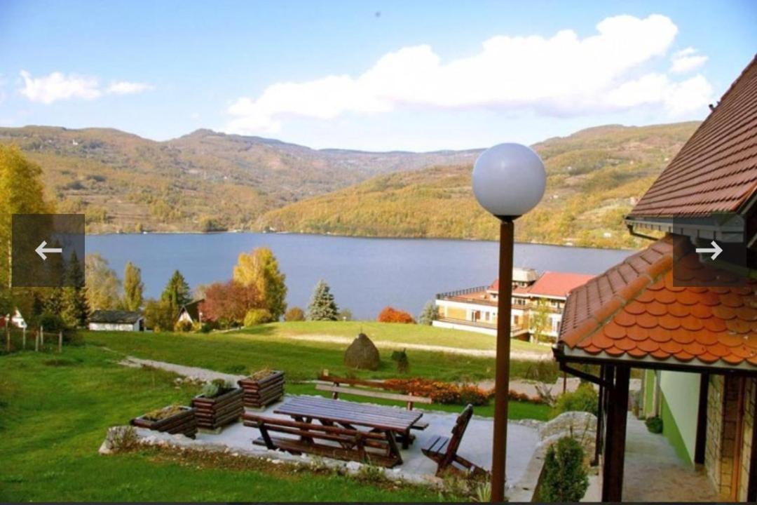 Vila Jezero Баина-Башта Номер фото